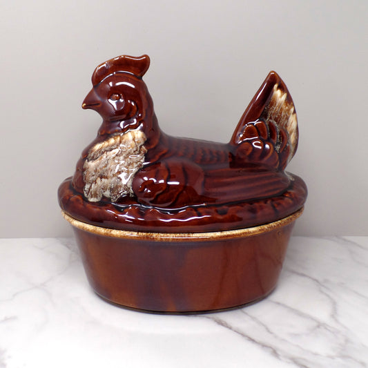 Vintage Hall Ceramic Hen on Nest Covered Casserole Dish, House ’n Garden Mirror Brown / Brown Drip (1960s)