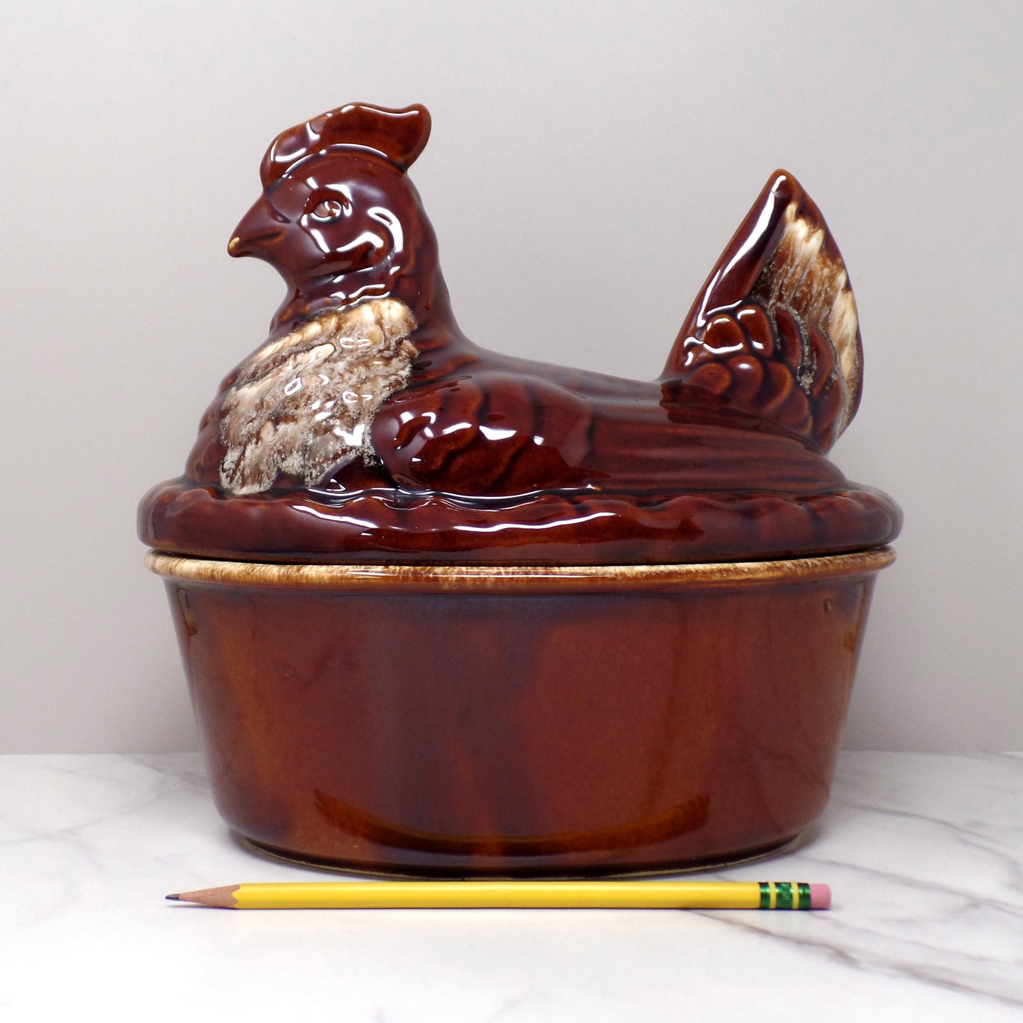 Vintage Hall Ceramic Hen on Nest Covered Casserole Dish, House ’n Garden Mirror Brown / Brown Drip (1960s)