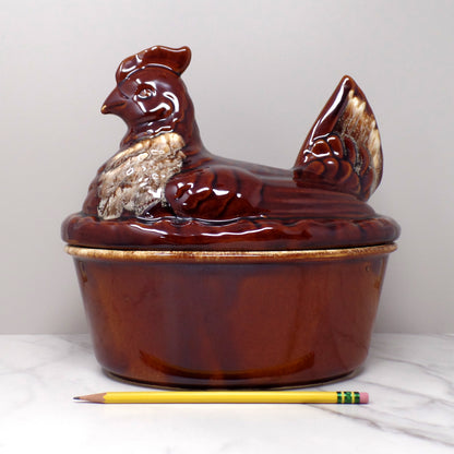 Vintage Hall Ceramic Hen on Nest Covered Casserole Dish, House ’n Garden Mirror Brown / Brown Drip (1960s)