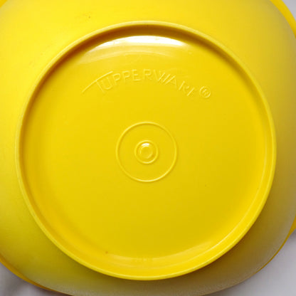Vintage Tupperware Servalier Containers w Lids, Set of 4 (2 Yellow, 1 Orange, 1 Green) (1970s)