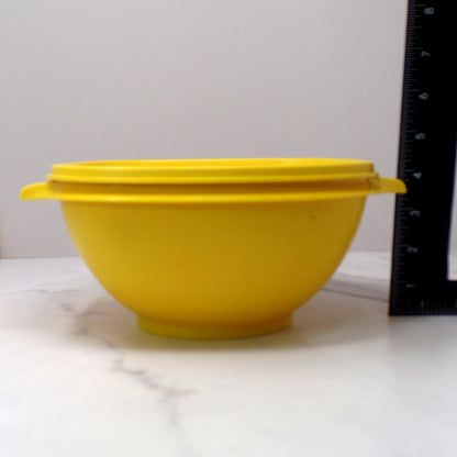 Vintage Tupperware Servalier Containers w Lids, Set of 4 (2 Yellow, 1 Orange, 1 Green) (1970s)