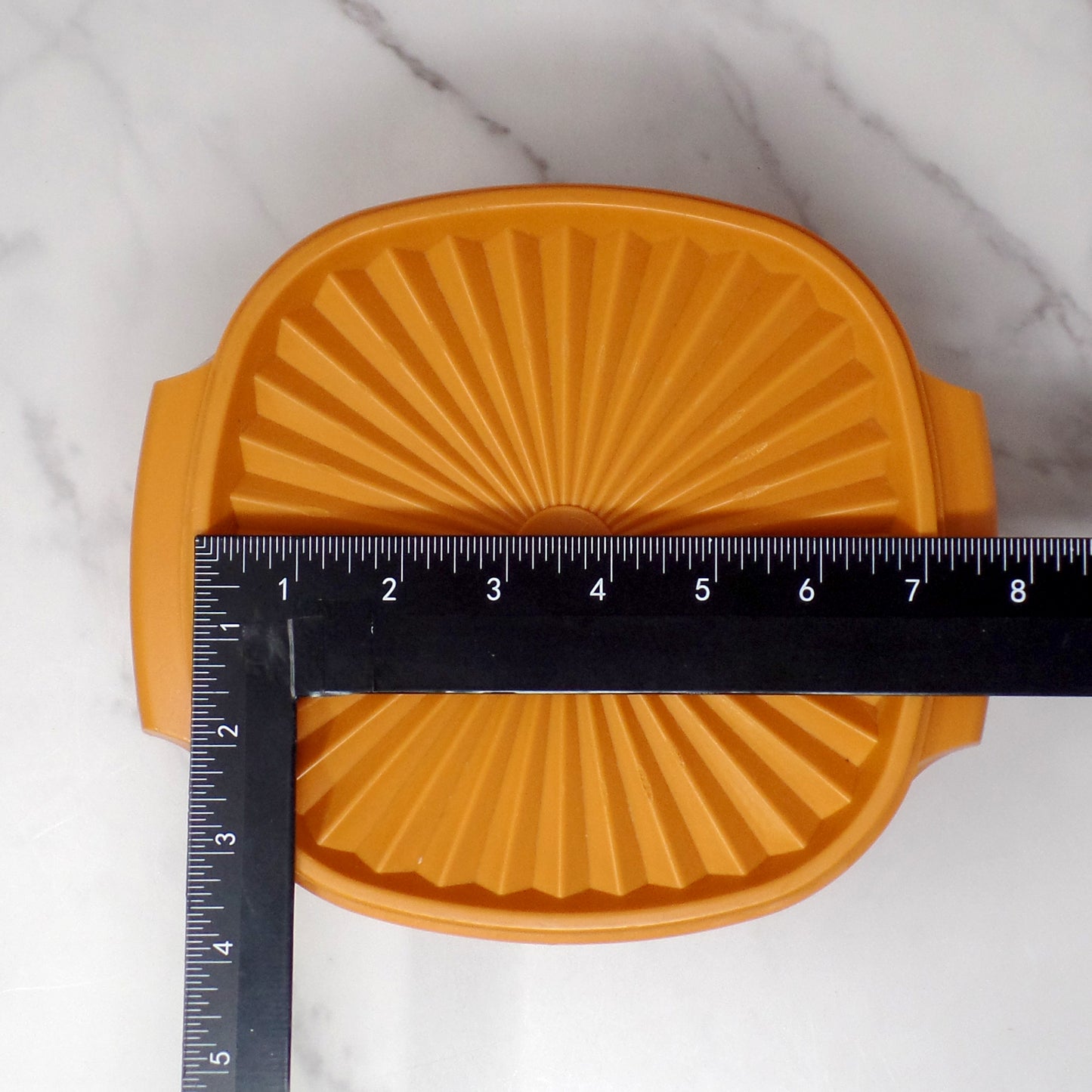 Vintage Tupperware Servalier Containers w Lids, Set of 4 (2 Yellow, 1 Orange, 1 Green) (1970s)