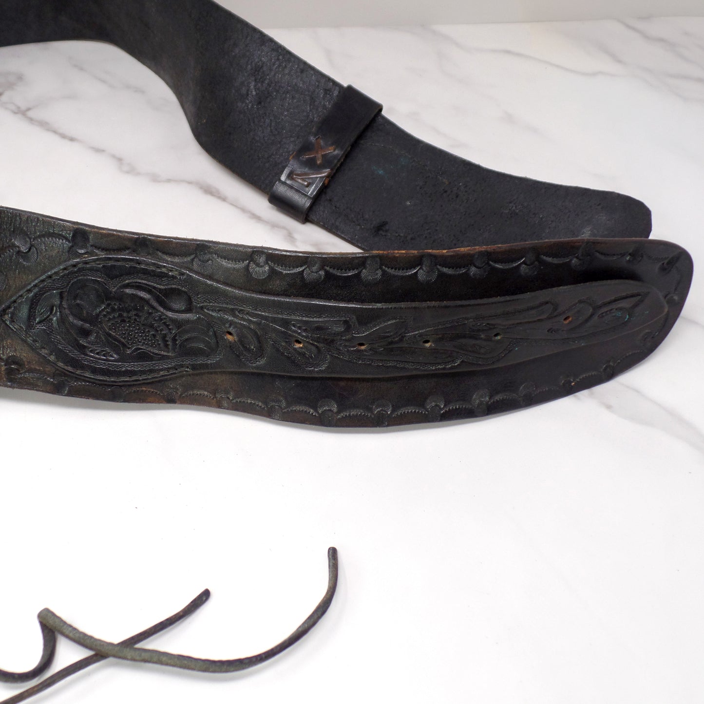 Vintage Black Leather Mexican Loop Cowboy Holster / Gun Belt, Tooled Floral Pattern