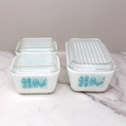 Vintage Pyrex Refrigerator Dishes with Lids, Butterprint - Set of 3: 2 of 1 1/2 c (501) and 1 of 1 1/2 Pint (502) (1957-68)