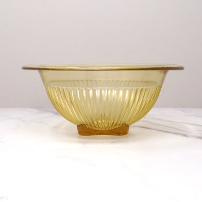 Vintage Federal Glass 1 Qt Ribbed Mixing Bowl with Rolled Rim - Amber (1940s)